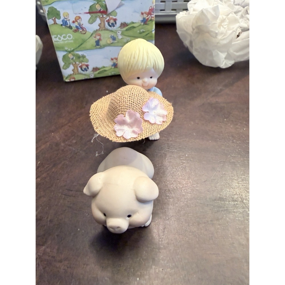 Enesco Country Cousins Scooter and Piglet 358657